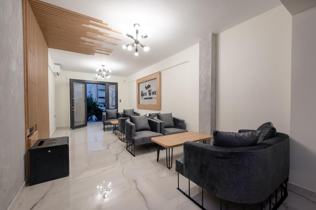 Blue Wave Luxury Suites Nea Iraklitsa Εξωτερικό φωτογραφία