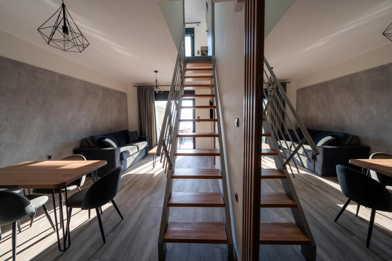 Blue Wave Luxury Suites Nea Iraklitsa Εξωτερικό φωτογραφία