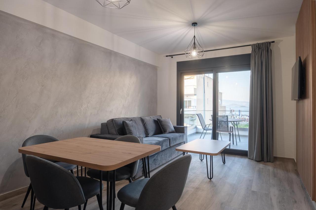 Blue Wave Luxury Suites Nea Iraklitsa Εξωτερικό φωτογραφία