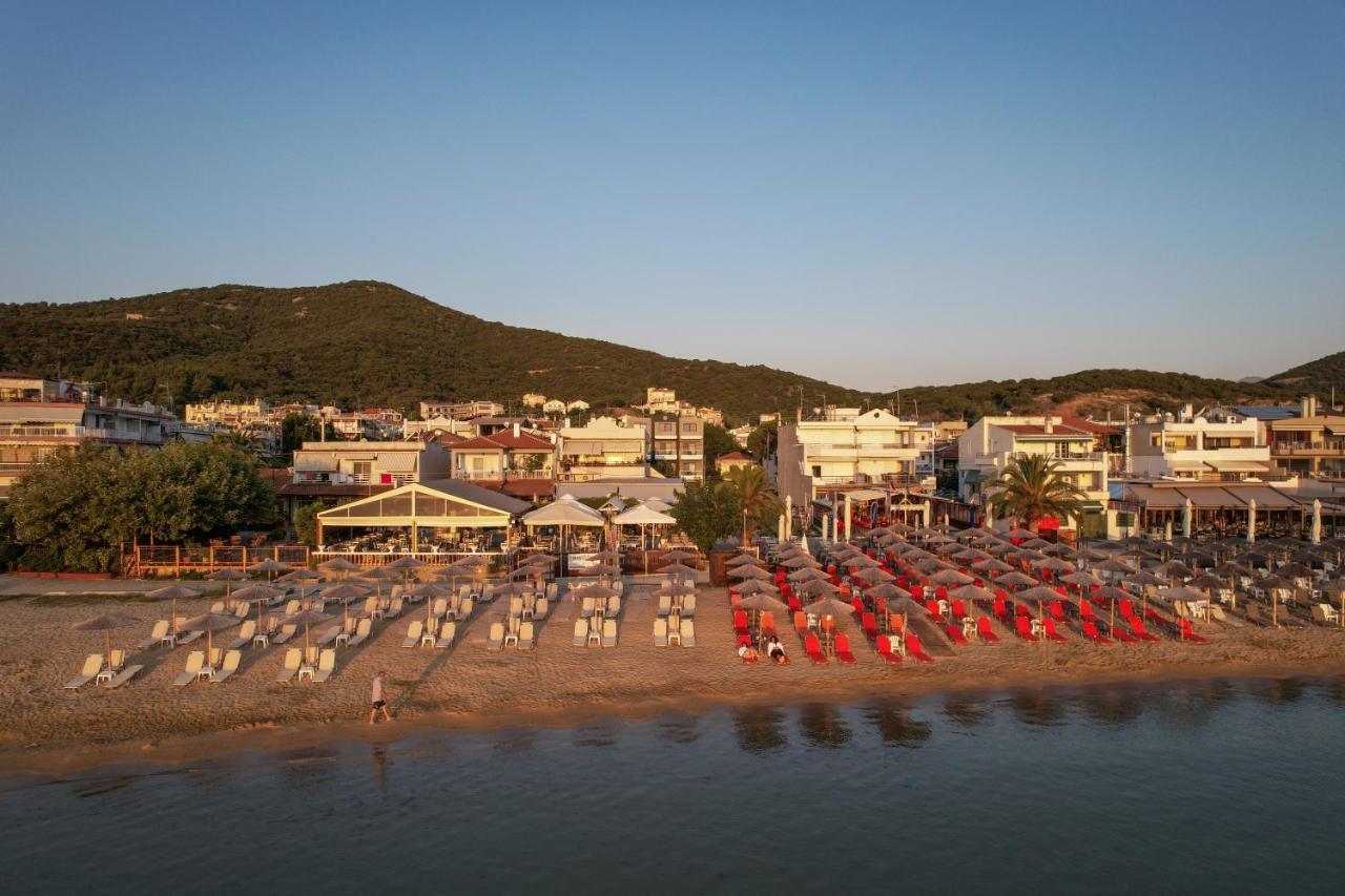 Blue Wave Luxury Suites Nea Iraklitsa Εξωτερικό φωτογραφία